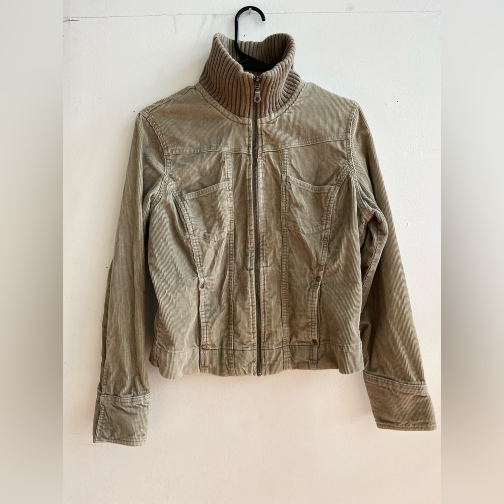 Vintage Y2K corduroy zip-up!